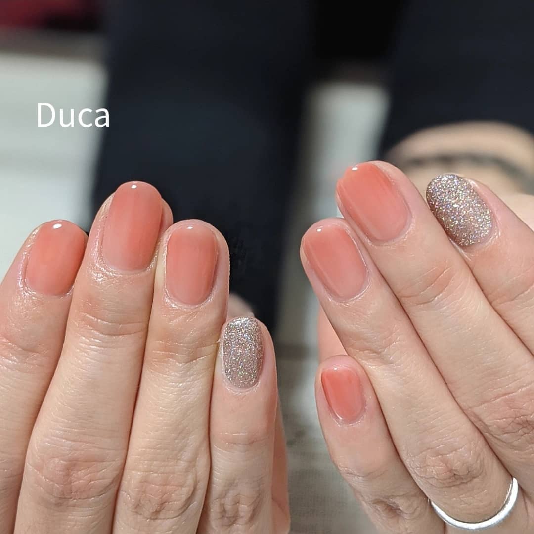 混ぜ混ぜ調合ピンクとラメラメ#duca #nail #nails #naildesign #gelnails #nailsalon #wax #waxingsalon #threading #ネイル #ネイルサロン #ジェルネイル #ネイルデザイン #ワンカラーネイル #ワックス #脱毛 #糸脱毛 #ハーブピーリング #志木ネイルサロン #新座ネイルサロン #志木 #新座