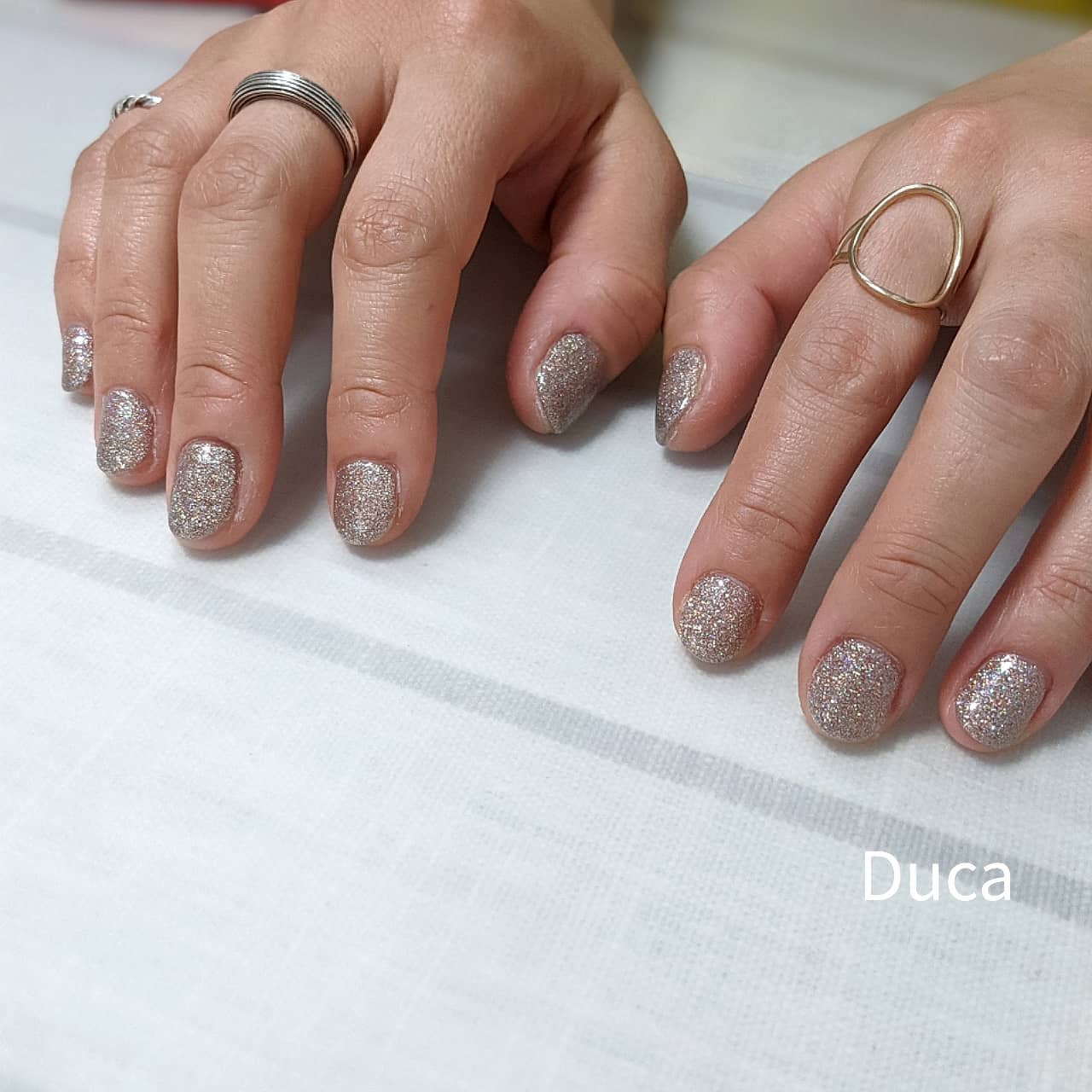 しつこいくらいお気に入りのラメ 笑#duca #nail #nails #naildesign #gelnails #nailsalon #wax #waxingsalon #threading #ネイル #ネイルサロン #ジェルネイル #ネイルデザイン #ワンカラーネイル #グリッターネイル #ワックス #脱毛 #糸脱毛 #ハーブピーリング #志木ネイルサロン #新座ネイルサロン #志木 #新座