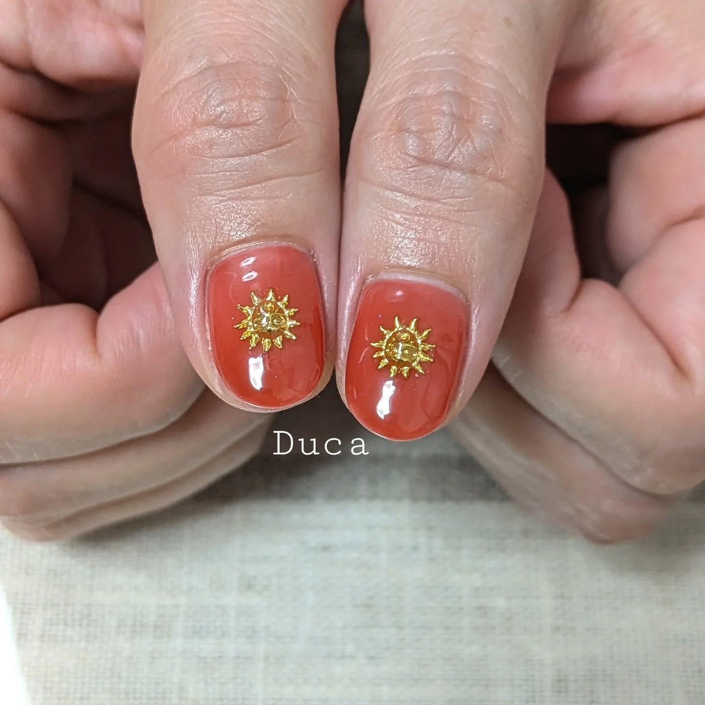 🌞…..東武東上線 志木駅南口から徒歩5分、ネイル&ブラジリアンワックス「Duca」ワックス脱毛·糸脱毛やハーブピーリング、眉毛ハリウッドブロウリフトもメニューにあります。