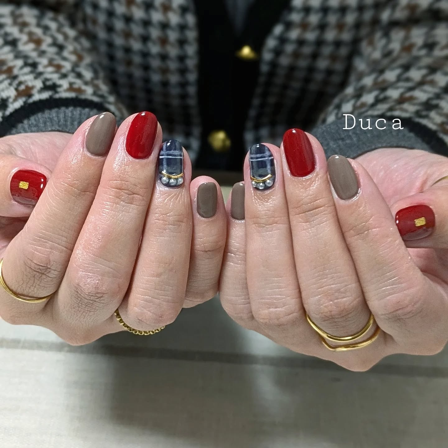 ️…..東武東上線 志木駅南口から徒歩5分、ネイル&ブラジリアンワックス「Duca」ワックス脱毛·糸脱毛やハーブピーリング、眉毛ハリウッドブロウリフトもメニューにあります。